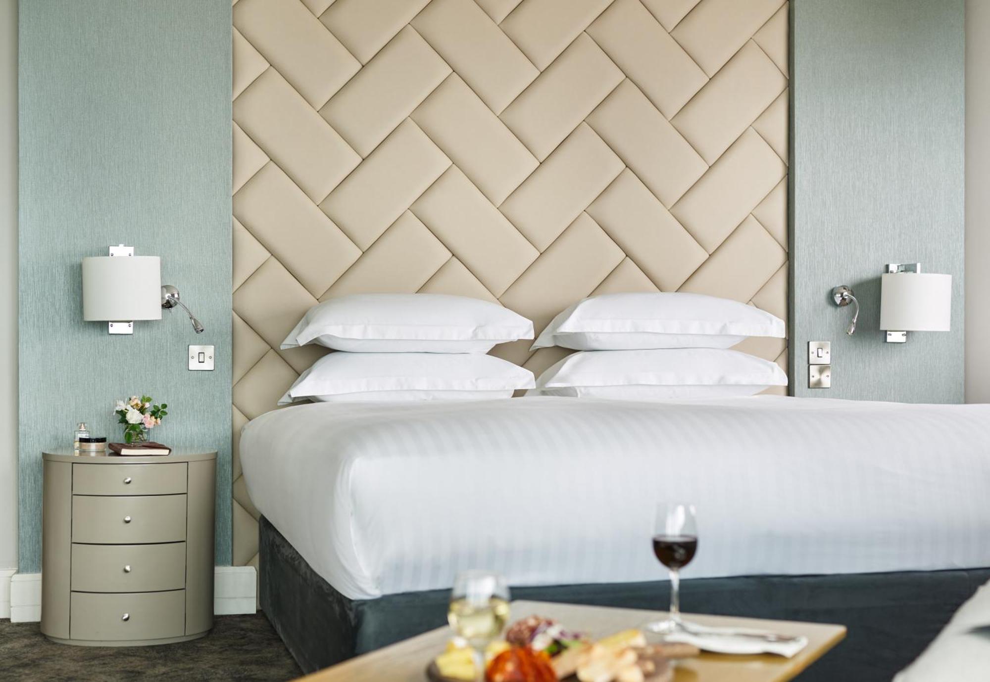The Galmont Hotel & Spa Голуэй Экстерьер фото